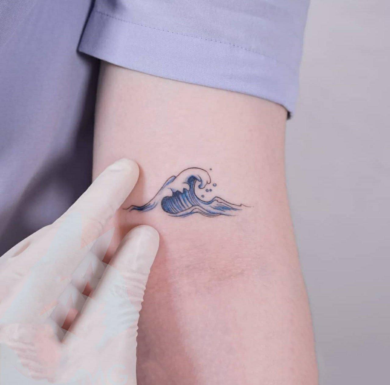 Blue Waves Temporary Tattoo - StiCool